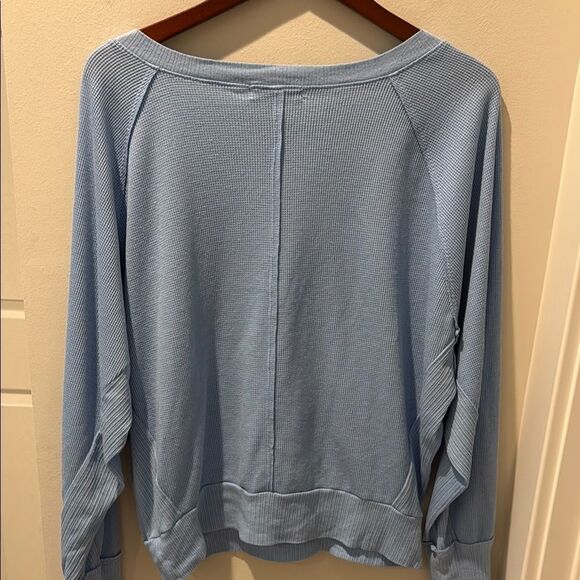 Michael Stars Blue Thermal Long Sleeve Relaxed  deep V-neck size Large - Picture 4 of 9